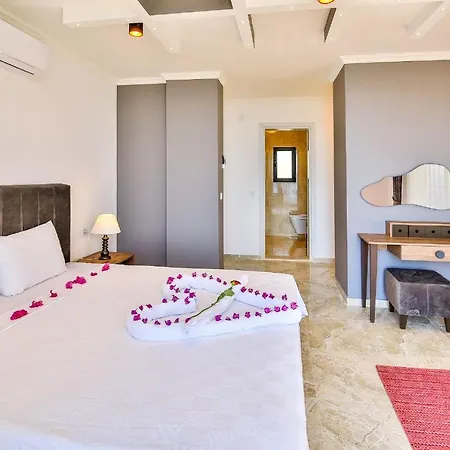 Villa Elegance *